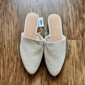 Old Navy Pointy-Toe Flats For Women